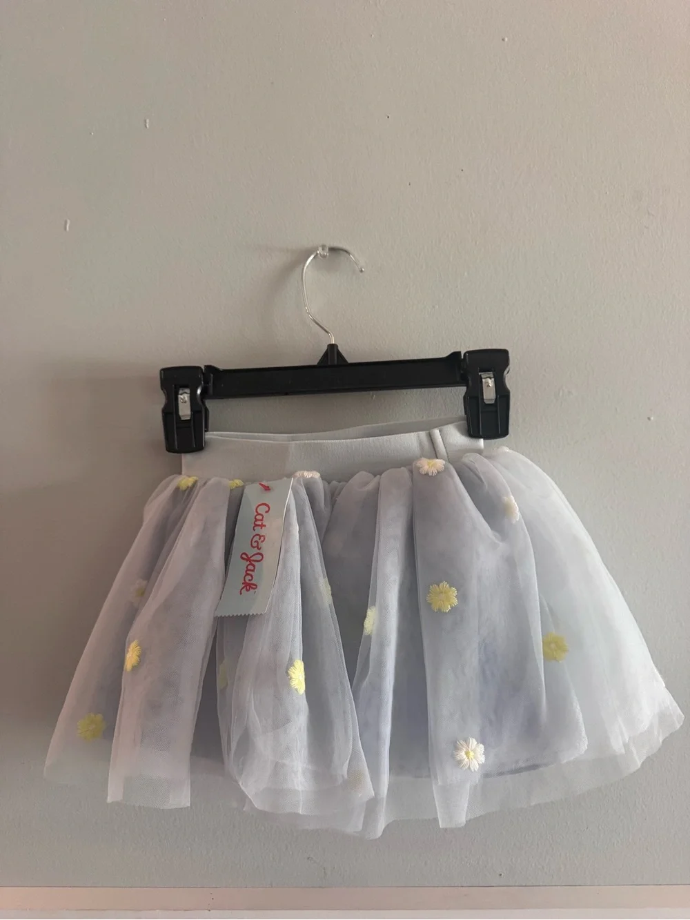 NWT Cat & Jack Light Blue Tulle Skirt with Yellow Daisy Embroidery